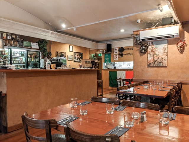 Caffe Centrale Italian Restaurant Seating Hamilton Review Blog Kida