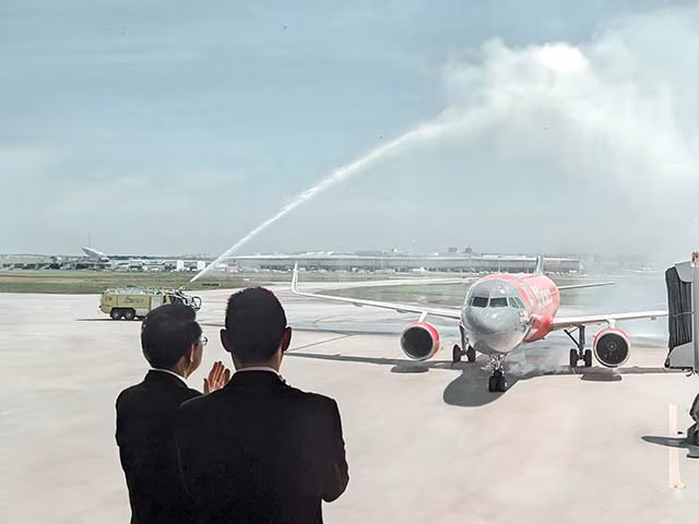 MyAirline first touch down in Penang CEO Penang Minister Mayor Malaysia Travel Blog Kida