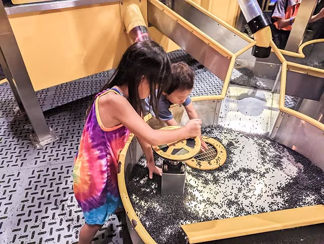 Petrosains, The Discovery Centre Suria Mall KL KLCC Kuala Lumpur Malaysia Kids Family Activities Things To Do Travel Blog Kida
