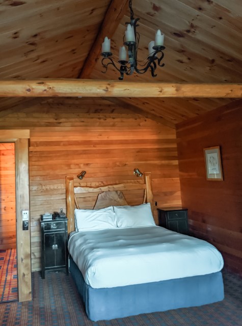 Mt-Ruapehu-Accommodation-Powderhorn-Chateau-Room-Ohakune-Travel-Blog-Kida