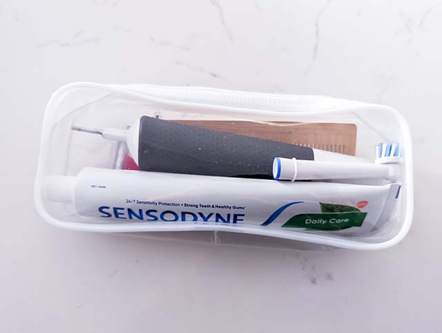 Pack-Light-Travel-Light-Minimalist-Toiletries-Toothbrush-Packing-List-Checklist-Blog-Kida