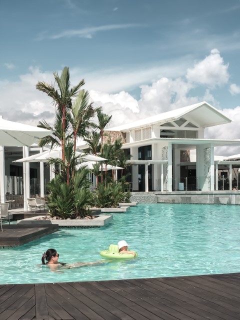 Accommodation-in-Apia-Samoa-Taumeasina-Island-Resort-Pool-Kids-Travel-Guide-Kida