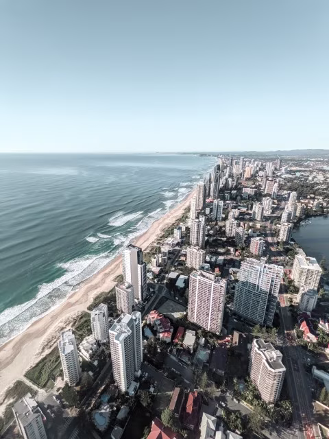 East-Coast-Australia-Sydney-to-Brisbane-Road-Trip-Must-Stop-Things-To-Do-See-Gold-Coast-Family-Travel-Guide-Kida