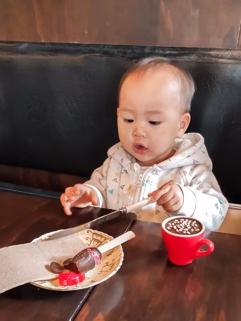 Matakana Things To Do Family Road Trip Auckland Kids Chocolate Brown Travel Blog Kida