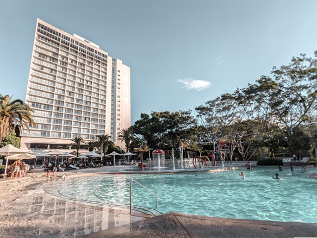RACV-Royal-Pines-Resort-Gold-Coast-Family-Review-Pool-Building-Australia-Luxury-Accommodation-Travel-Blog-Kida