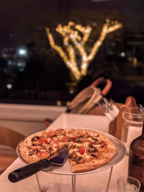 Sea World Resort Review Gold Coast Family Guide Pizza Belrose Italian Restaurant Theme Parks Australia Travel Blog Kida