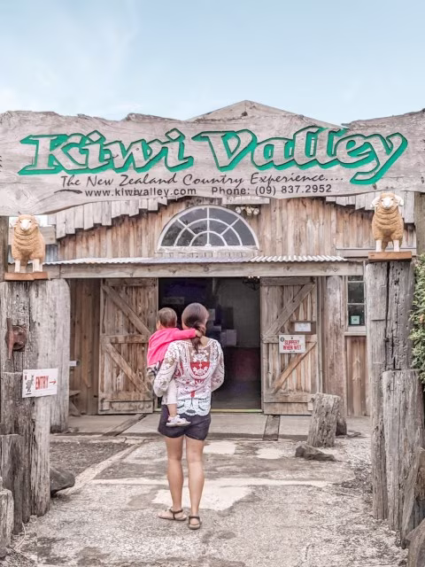 Waitakere Ranges Regional Park Family Friendly Things To Do Kiwi Valley Farm New Zealand Auckland Travel Guide Kida