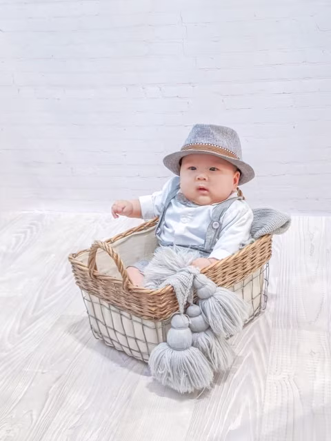 Essentials For A Newborn Outfit What To Buy Things To Buy For Newborn Baby Parents Guide Kida