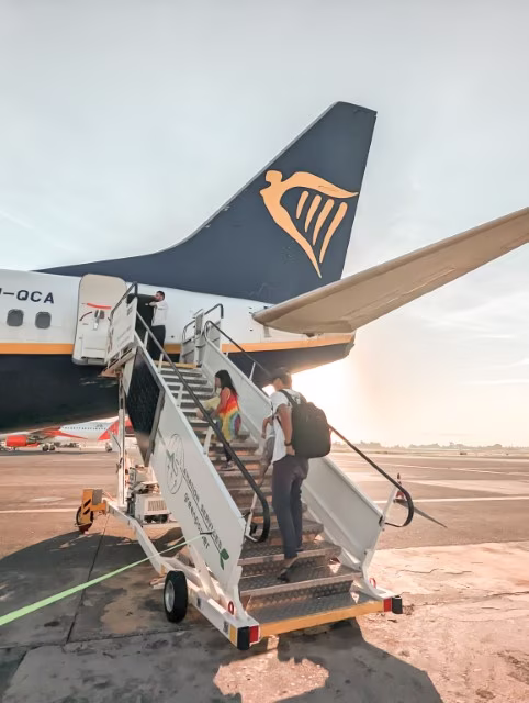 Flying Budget Airlines Tips Hacks Ryanair Wizz Jetstar Smart Saving Essential Know Before You Travel Blog Kida