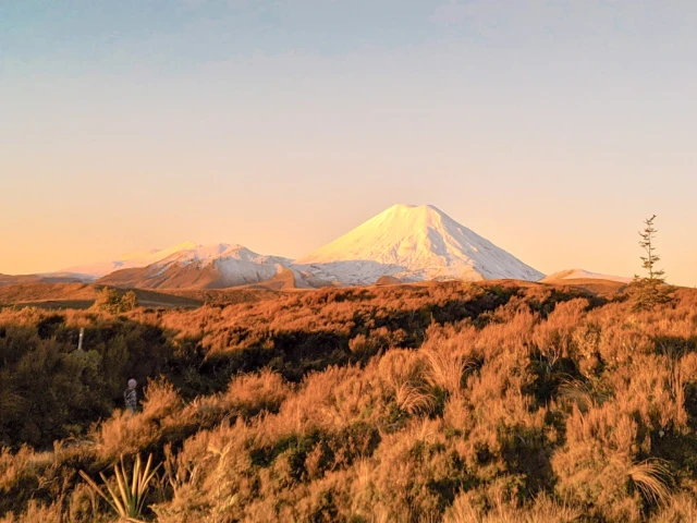 Mt Ruapehu Tongariro New Zealand travel guide cover
