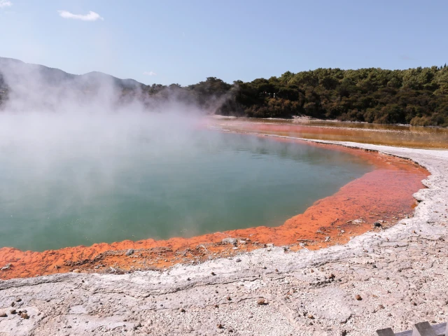 Rotorua Waiotapu geothermal wonderland New Zealand travel must-do guide cover